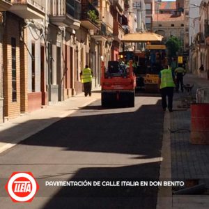 Pavimentación de calle Italia en Don Benito