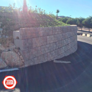 Muro de contención en Elvas. Portugal